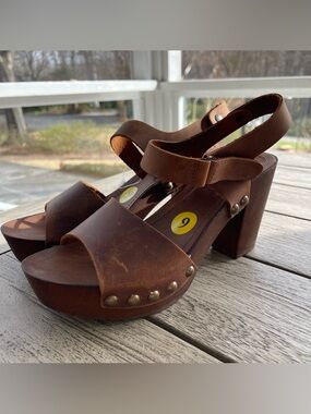 Mila Paoli Women's Brown Leather Platform Sandal Heels Womens Size 9 NWT